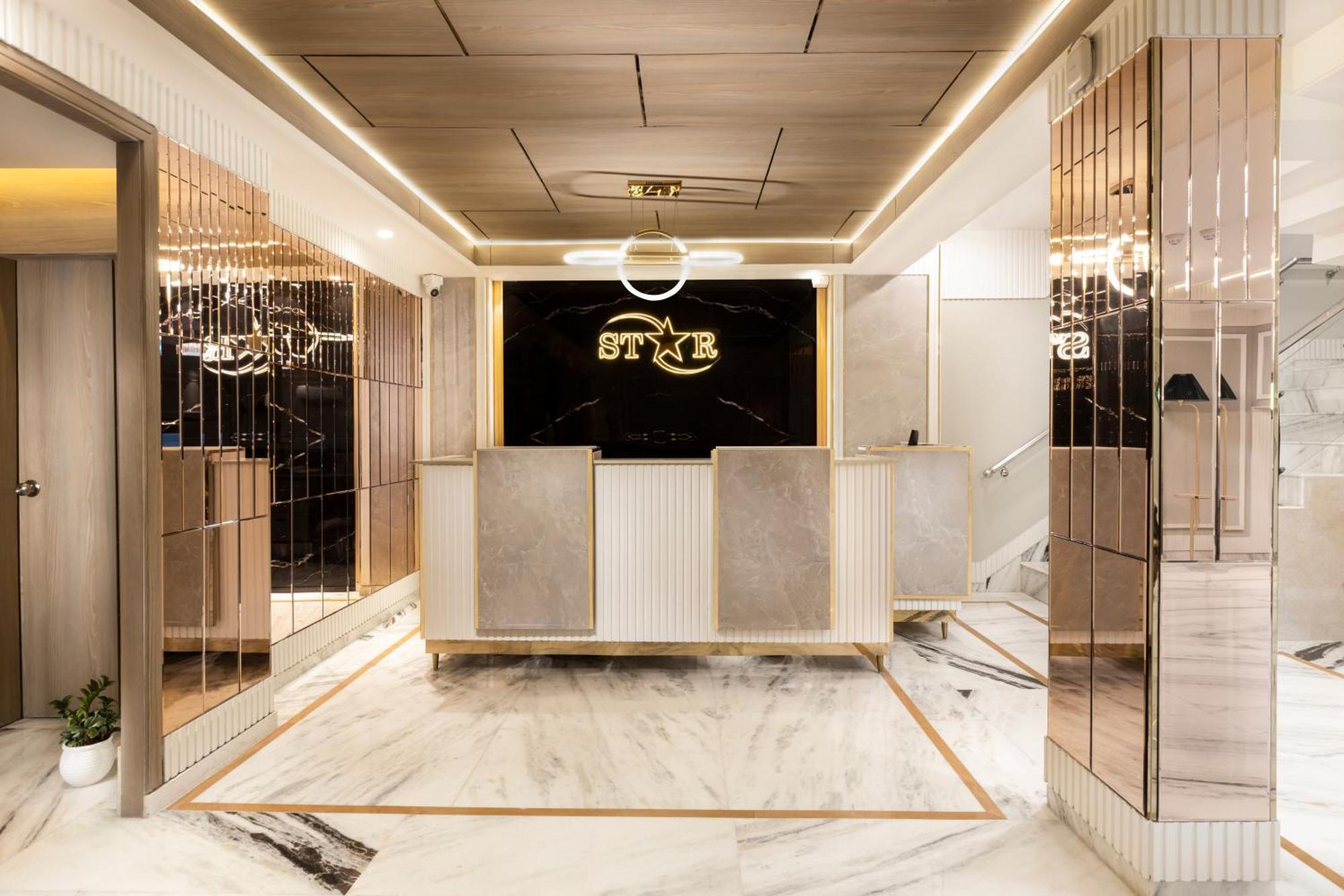 Hotel Star By Star Group- Near Delhi Airport นิวเดลี ภายนอก รูปภาพ